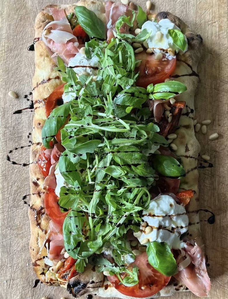 Platbrood met pesto
